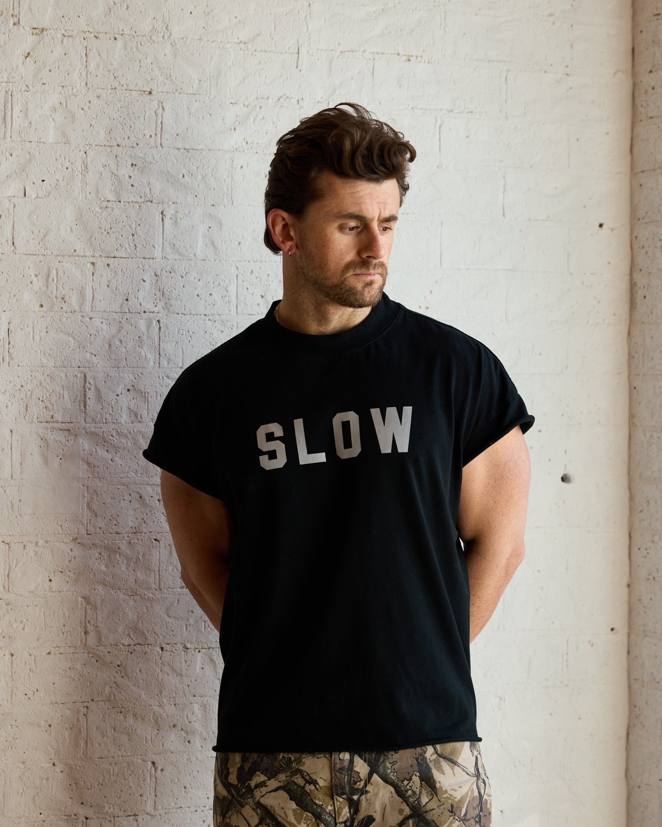 FEWRAW SLOW TEE: BLACK