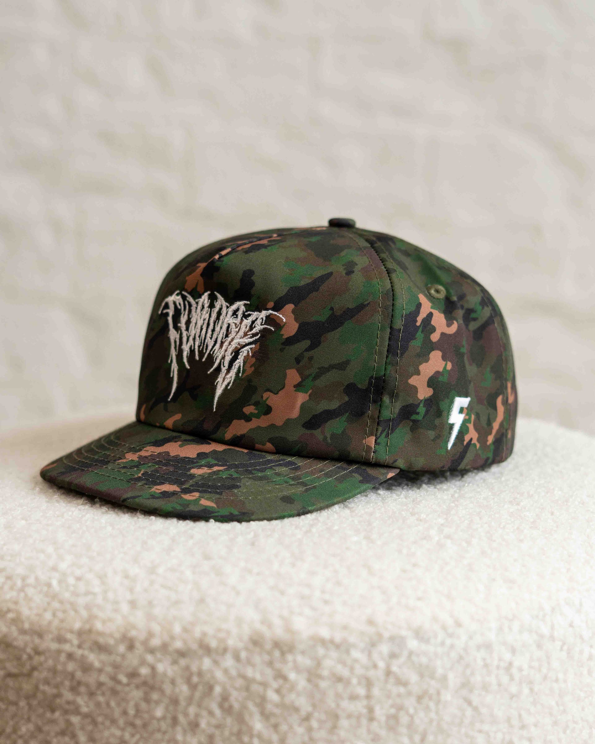 Metal Cap: Camo